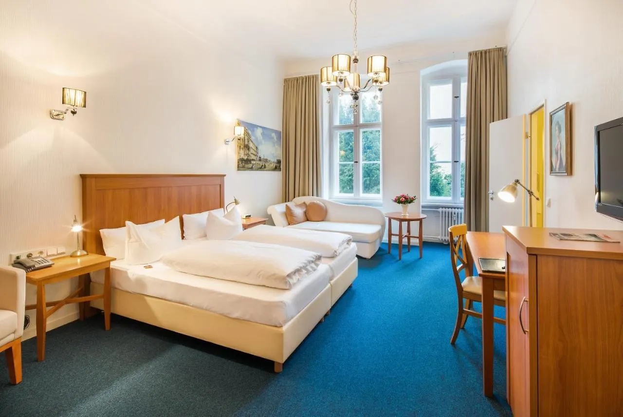 Hotel Brandies An Der Messe Berlin 3*,
